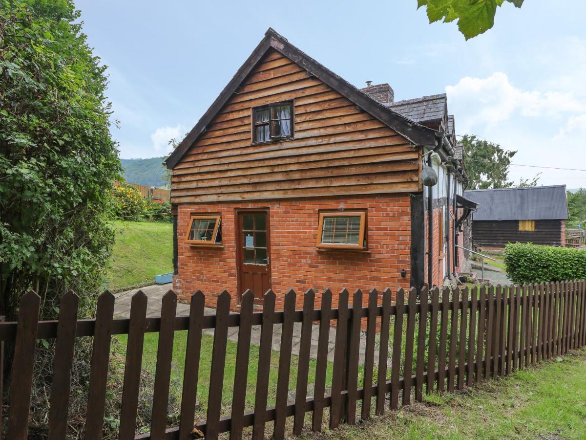 Caerau Farm House Llanidloes Exterior foto